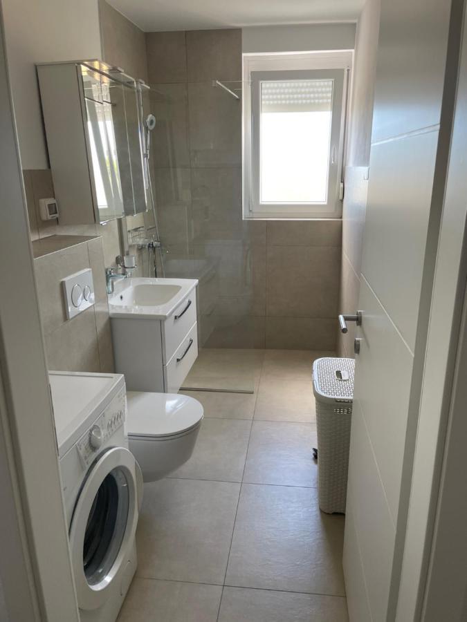 Ferienwohnung App Robi Novigrad Istria Exterior foto